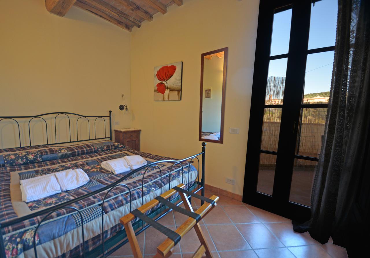 Podere Cortesi Agriturismo Molinaccio Санта Луче Екстериор снимка